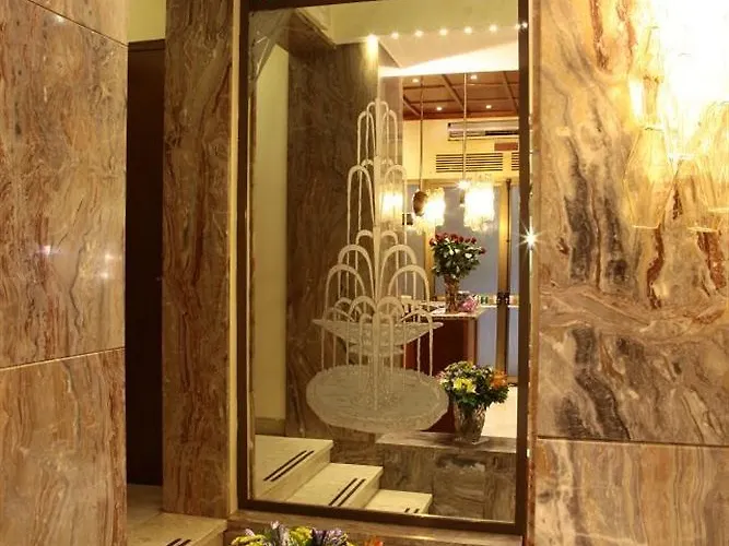 Star Hotel