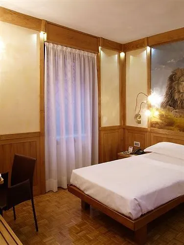 Star Hotel 3*