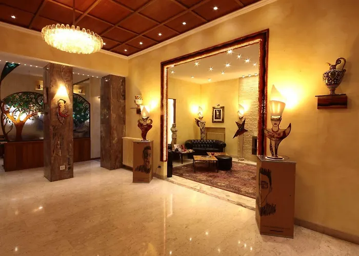 Star Hotel