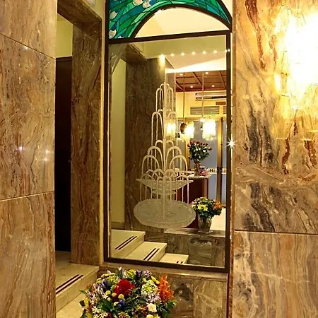 Star 3* Milan