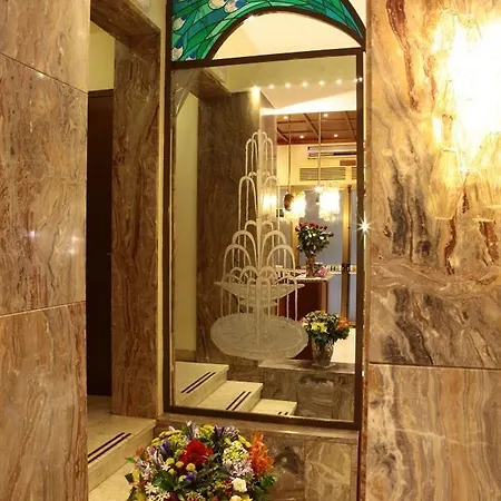 Star 酒店